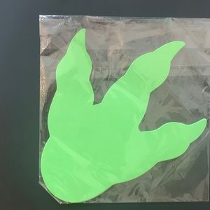 10 Dino footprints party decor